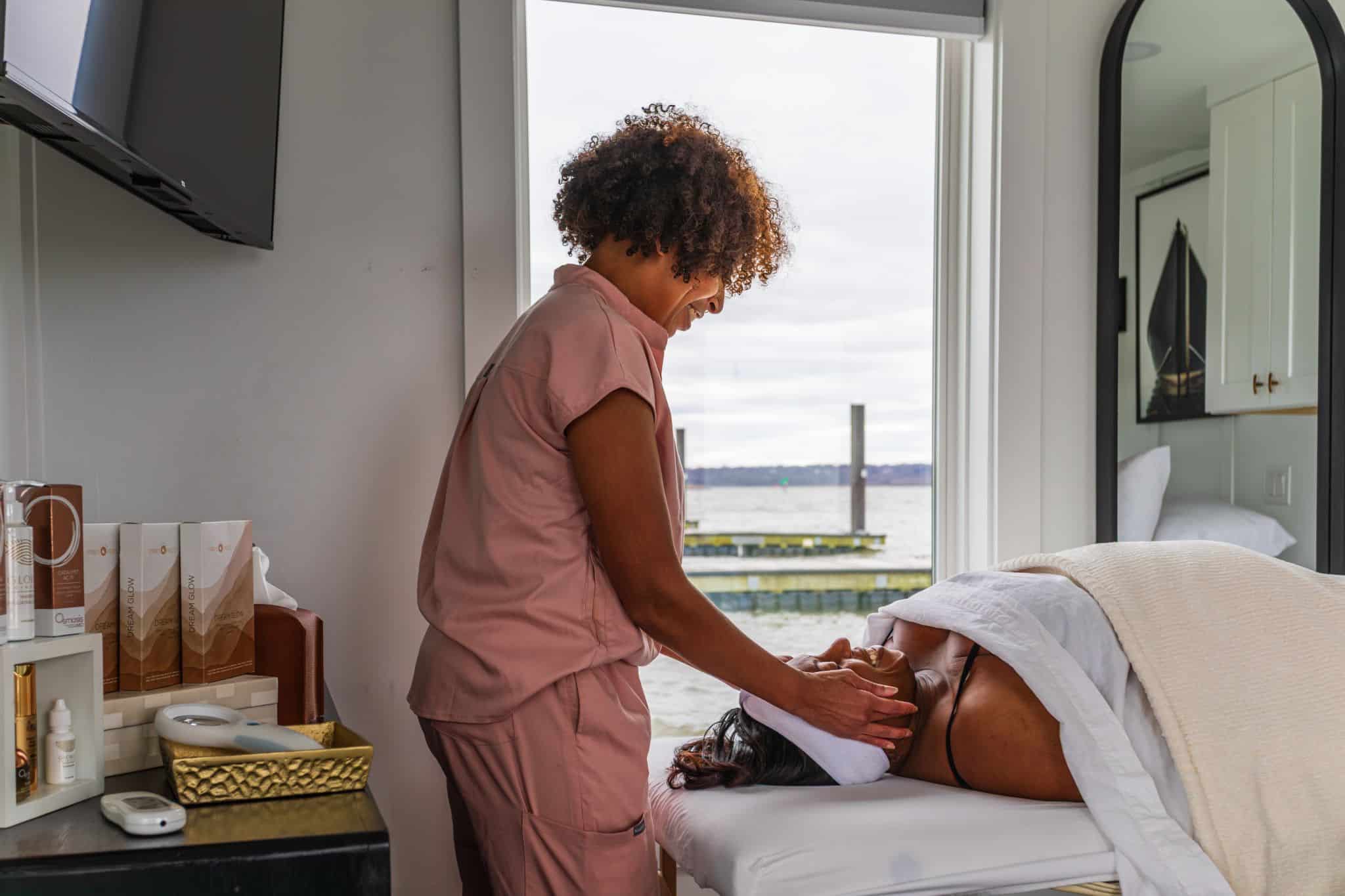 Massage in Vacation Rental - Flohom